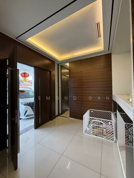 Bungalow for Sale in Subang Heights (Subang Jaya) - Desmond Gan - Entrance - PropertyGuru.com.my