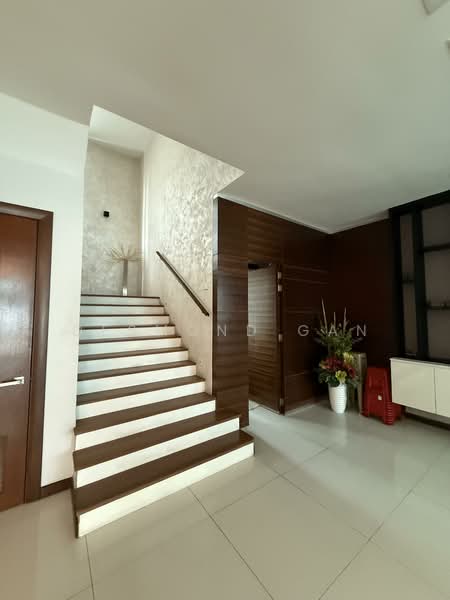 Bungalow for Sale in Subang Heights (Subang Jaya) - Desmond Gan - Entrance - PropertyGuru.com.my