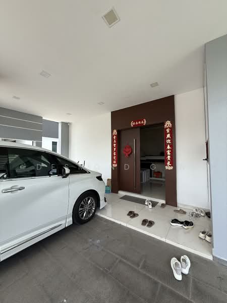 Bungalow for Sale in Subang Heights (Subang Jaya) - Desmond Gan - Entrance - PropertyGuru.com.my