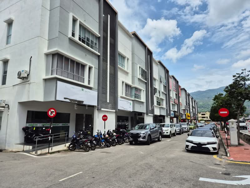 Shop / Office for Sale in Farlim (Ayer Itam) - Ethen Tan - Exterior - PropertyGuru.com.my