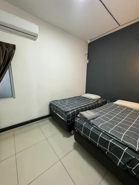 Servis Apartment untuk Dijual di Greenfield Regency - Shirley Yap - Bedroom - PropertyGuru.com.my