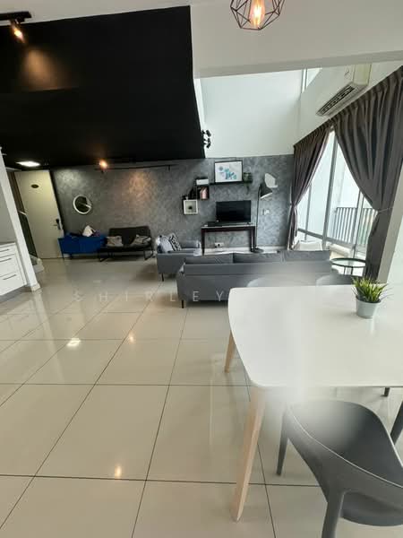 Servis Apartment untuk Dijual di Greenfield Regency - Shirley Yap - Living Room - PropertyGuru.com.my