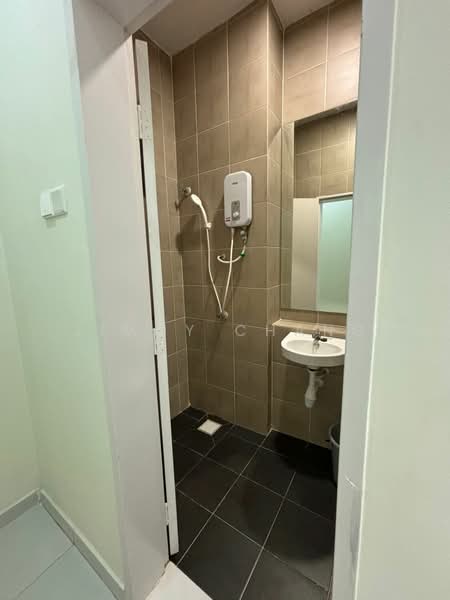 Apartment for Rent at Seri Topaz - Jimmy Chang - Bathroom - PropertyGuru.com.my
