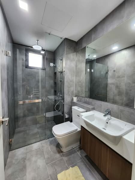 Service Residence for Sale at Ativo Suites @ Damansara Avenue - WL Wan - Bathroom - PropertyGuru.com.my
