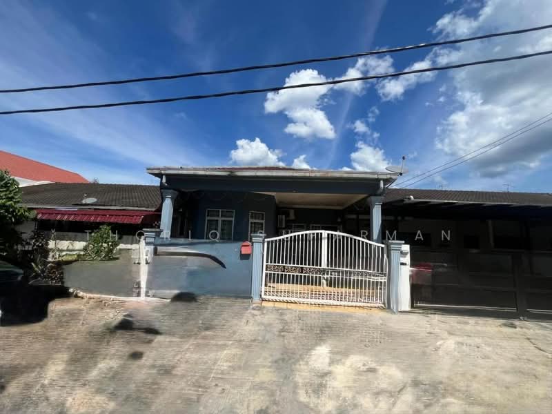 1-storey Terraced House for Sale in Au 4 (Ulu Kelang) - Thoriq Suparman - Exterior - PropertyGuru.com.my