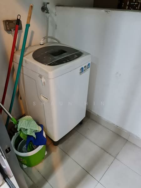 Servis Apartment untuk Disewa di Eve Suite / NZX Square - Shaun Hin - Balcony - PropertyGuru.com.my