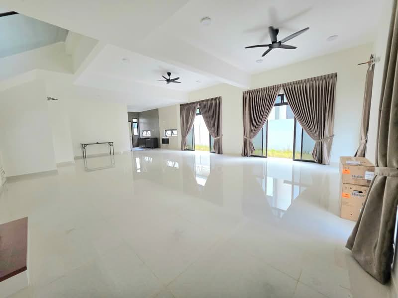 Semi-Detached House for Rent in Skudai (Johor) - Ray Wong - Living Room - PropertyGuru.com.my