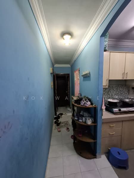 Apartment for Sale at Apartment Harmoni - Kok Wah Yee - Corridor - PropertyGuru.com.my