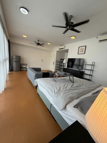 Kondominium untuk Disewa di The Hub - Valyn Ho - Living Room - PropertyGuru.com.my