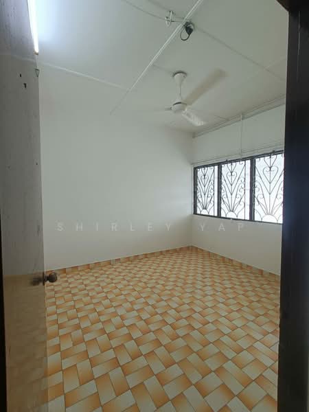 1-storey Terraced House for Rent in Taman Johor (Tampoi) - Shirley Yap - Interior - PropertyGuru.com.my
