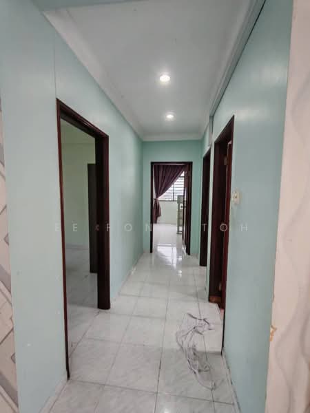 Apartment for Sale at Mewah View Luxurious Apartments - Ee Fong Toh - Corridor - PropertyGuru.com.my