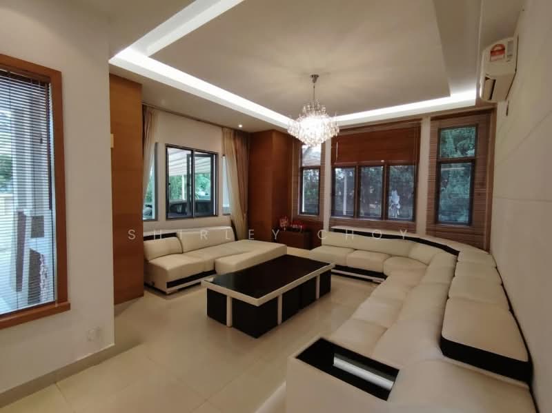 Bungalow for Sale in Kota Kemuning (Shah Alam) - Shirley Choy - Living Room - PropertyGuru.com.my