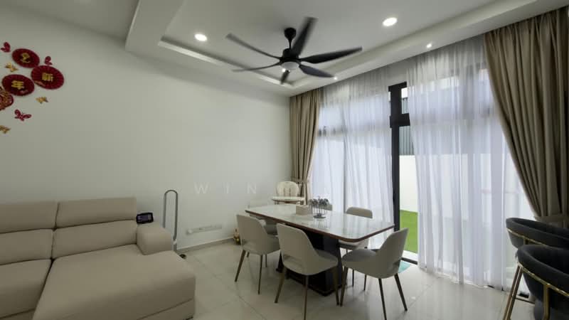 Rumah Berkembar untuk Dijual di Iskandar Puteri (Nusajaya) (Johor) - Win Tan - Living Room - PropertyGuru.com.my