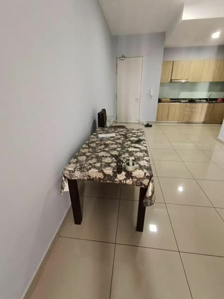 Service Residence for Rent at Meridin Bayvue Serviced Apartment - Jia Xi - Dining Room - PropertyGuru.com.my