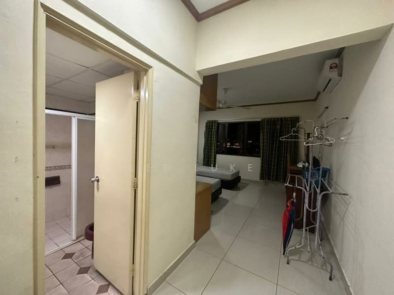 Condominium for Sale at Sunway Lagoon View Resort Condominium - Lee Luke - Interior - PropertyGuru.com.my