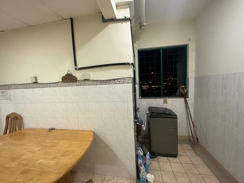 Condominium for Sale at Sunway Lagoon View Resort Condominium - Lee Luke - Interior - PropertyGuru.com.my