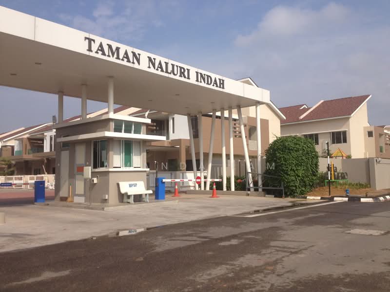 Rumah Teres 2 Tingkat untuk Dijual di Taman Naluri Indah (Seberang Jaya) - Amanda Lam - Exterior - PropertyGuru.com.my