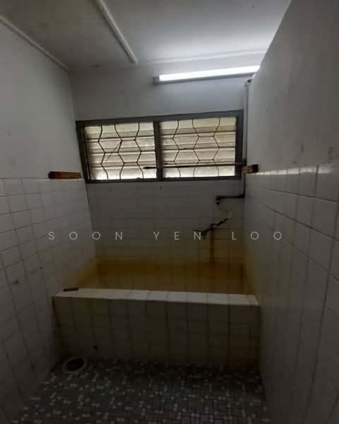 1-storey Terraced House for Sale in Bukit Ubi (Kuantan) - Soon Yen Loo - Bathroom - PropertyGuru.com.my