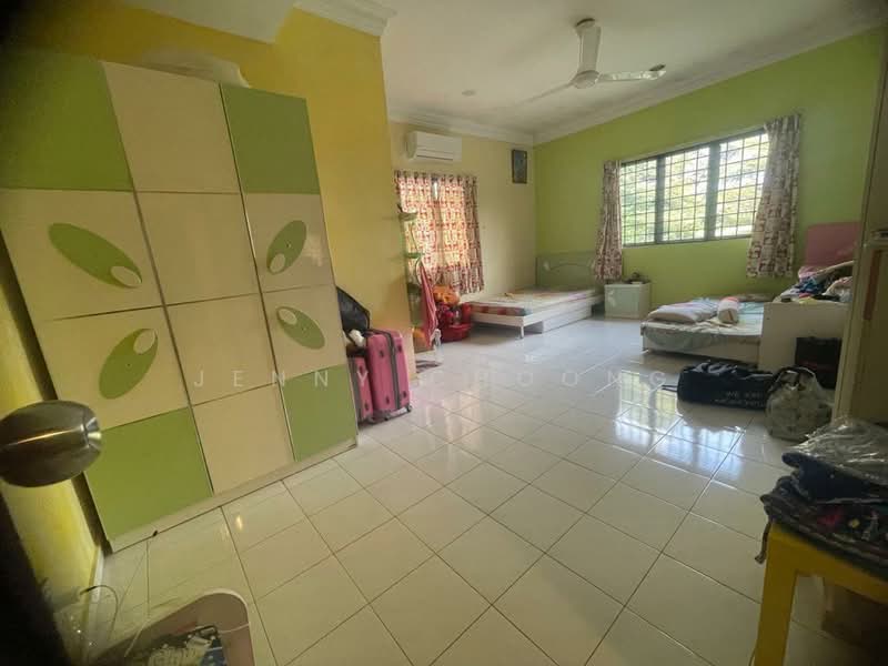 2-storey Terraced House for Sale in Sungai Long (Bandar Sungai Long) - Jenny Choong - Bedroom - PropertyGuru.com.my