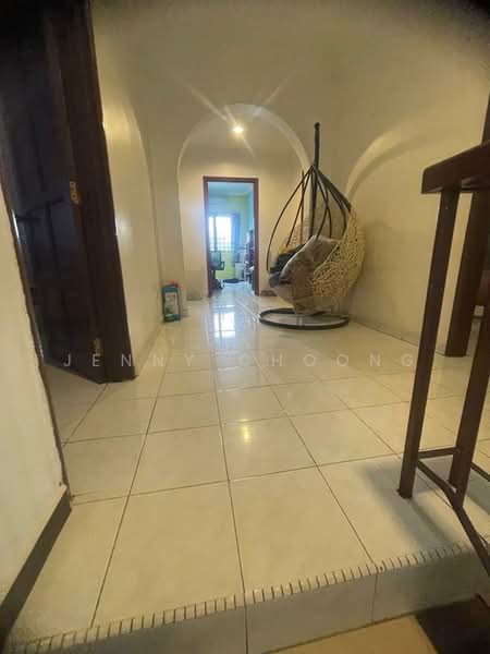 2-storey Terraced House for Sale in Sungai Long (Bandar Sungai Long) - Jenny Choong - Corridor - PropertyGuru.com.my