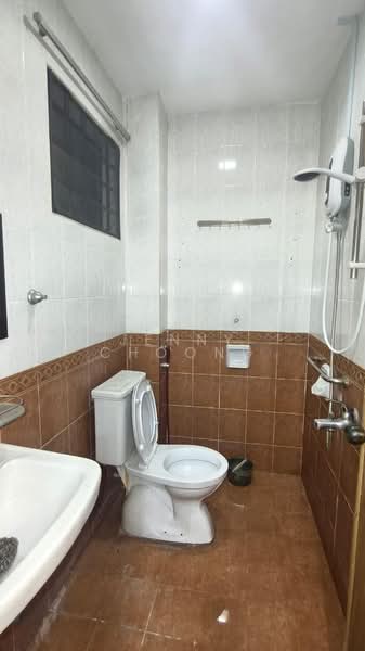 2-storey Terraced House for Sale in Sungai Long (Bandar Sungai Long) - Jenny Choong - Bathroom - PropertyGuru.com.my
