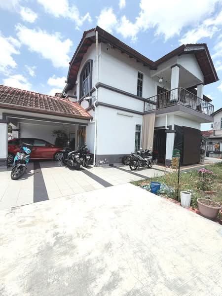 Semi-Detached House for Sale in Taman Pelangi Indah (Ulu Tiram) - Kino Jaw - Exterior - PropertyGuru.com.my