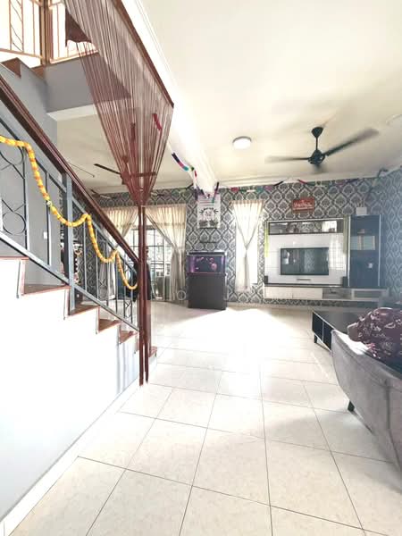 Semi-Detached House for Sale in Taman Pelangi Indah (Ulu Tiram) - Kino Jaw - Living Room - PropertyGuru.com.my