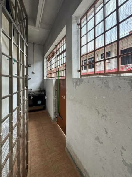 Rumah Teres 2 Tingkat untuk Dijual di Taman Daya (Johor Bahru) - Ee Fong Toh - Corridor - PropertyGuru.com.my