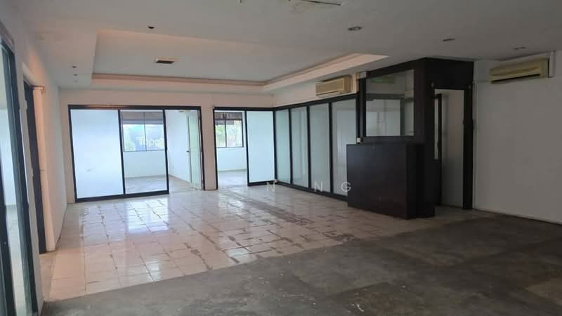 Shop for Rent in Taman Ungku Tun Aminah (Skudai) - Rain Ng - Interior - PropertyGuru.com.my