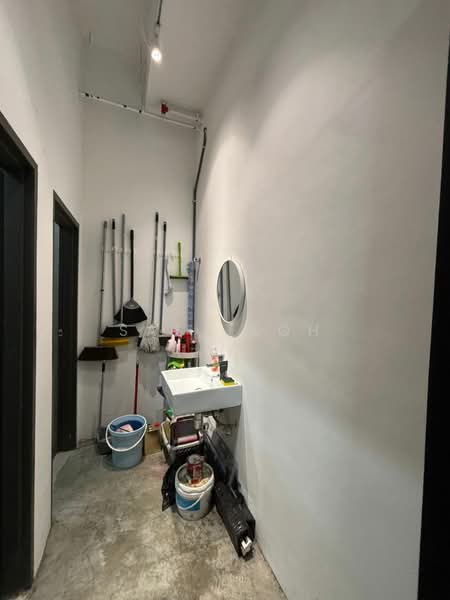 Shop for Sale in Bandar Sri Permaisuri (Cheras) - Sasa Loh - Interior - PropertyGuru.com.my