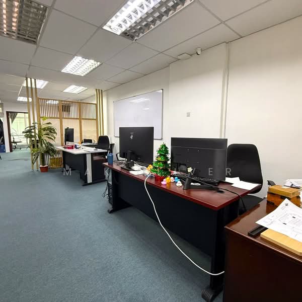 Shop / Office for Sale in Puchong (Selangor) - Mak Oliver - Interior - PropertyGuru.com.my