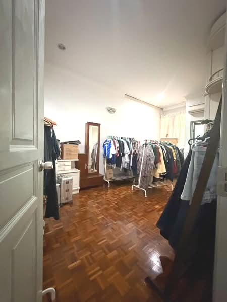 Rumah Berkembar untuk Dijual di Taman Molek (Johor Bahru) - Kino Jaw - Bedroom - PropertyGuru.com.my