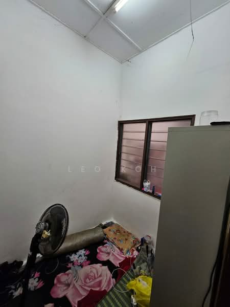 Rumah Teres 1 Tingkat untuk Dijual di Seri Kembangan (Selangor) - Leo Koh - Bedroom - PropertyGuru.com.my