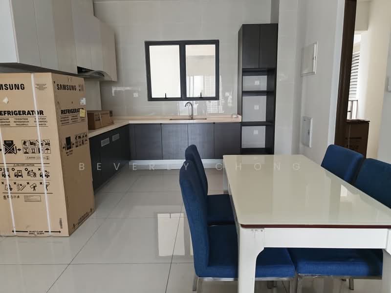 Kings Bay @ Country Garden Danga Bay untuk Untuk Disewa - RM 3,000 /bulan, Apr 2026 - Kitchen - PropertyGuru.com.my