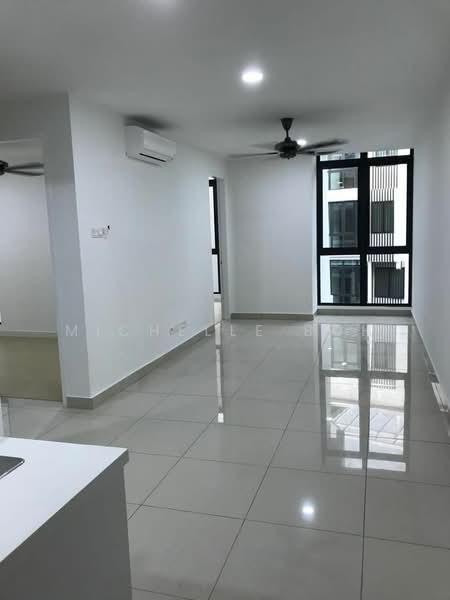 H2O Residences untuk Untuk Dijual - RM 530,000, Apr 2026 - Living Room - PropertyGuru.com.my