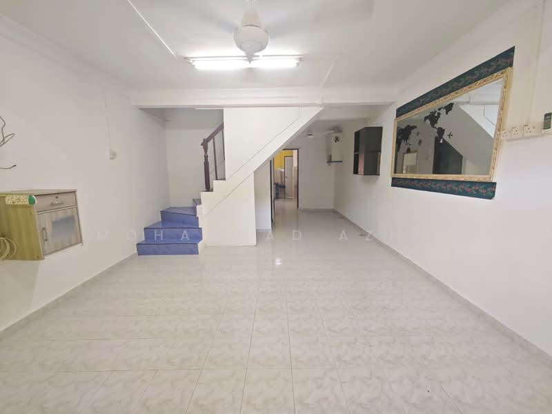 2-storey Terraced House for Sale in Taman Seri Mahkota Jaya (Kuantan) - Mohammad Azizi - Interior - PropertyGuru.com.my