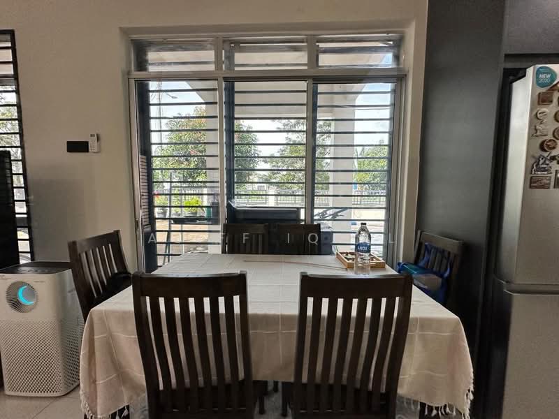 Rumah Teres 2 Tingkat untuk Dijual di Puncak Alam (Selangor) - Aliff Iqbal - PropertyGuru.com.my