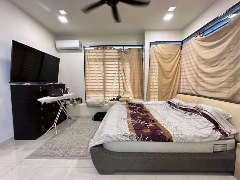 Rumah Teres 2 Tingkat untuk Dijual di Puncak Alam (Selangor) - Aliff Iqbal - PropertyGuru.com.my