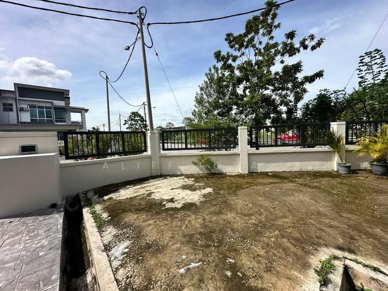 Rumah Teres 2 Tingkat untuk Dijual di Puncak Alam (Selangor) - Aliff Iqbal - PropertyGuru.com.my