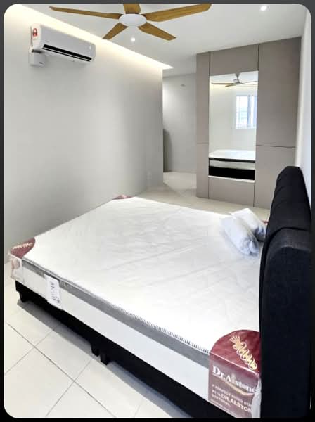 Condominium for Rent at Residensi Danau - Henry Lim - Bedroom - PropertyGuru.com.my
