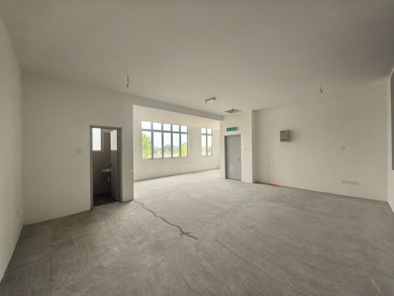Factory for Rent in Kawasan Perindustrian Iskandar (Pasir Gudang) - Jeff Lee - Interior - PropertyGuru.com.my
