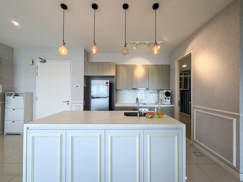 Service Residence for Rent at Tropicana Gardens - Dixon Loh - Dry Kitchen - PropertyGuru.com.my