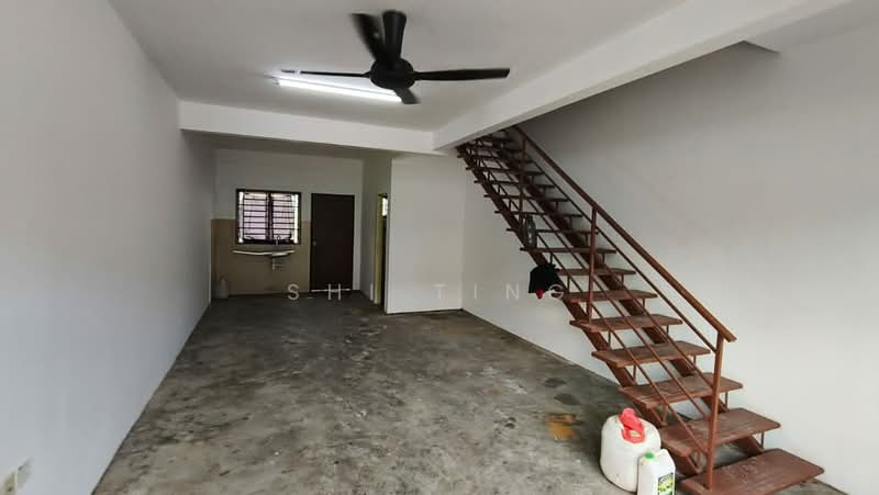 Rumah Teres 2 Tingkat untuk Dijual di Taman Scientex Pasir Gudang (Pasir Gudang) - Shi Ting - Interior - PropertyGuru.com.my