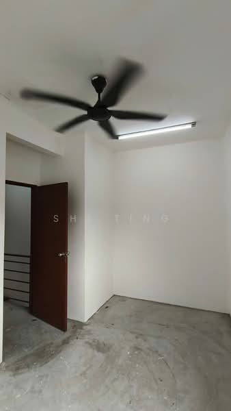 Rumah Teres 2 Tingkat untuk Dijual di Taman Scientex Pasir Gudang (Pasir Gudang) - Shi Ting - Interior - PropertyGuru.com.my