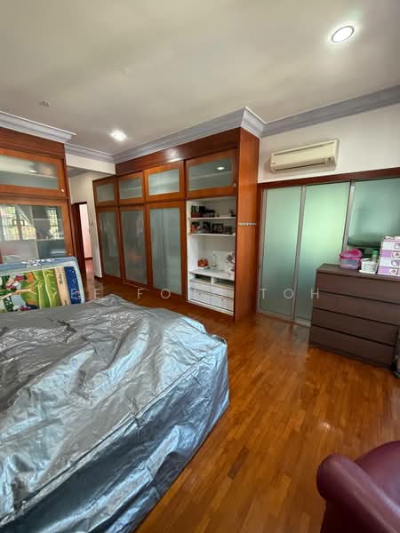 2-storey Terraced House for Sale in Taman Perling (Perling) - Ee Fong Toh - Bedroom - PropertyGuru.com.my