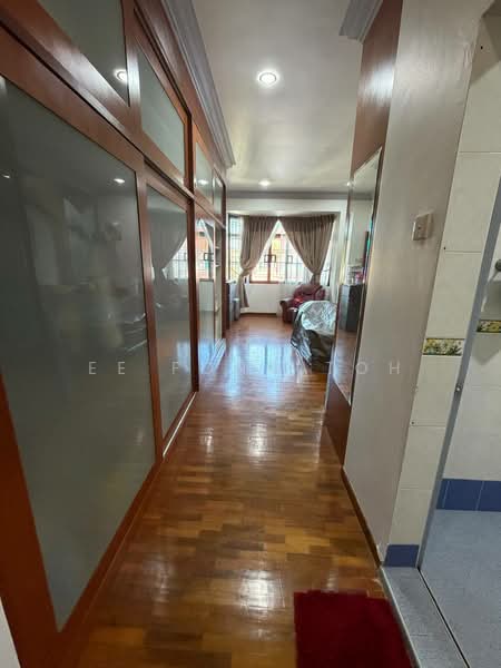 2-storey Terraced House for Sale in Taman Perling (Perling) - Ee Fong Toh - Corridor - PropertyGuru.com.my