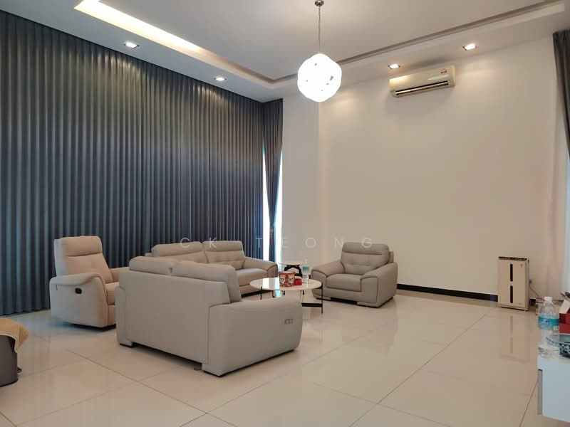 Rumah Banglo untuk Disewa di Shah Alam (Selangor) - CK Teong - Living Room - PropertyGuru.com.my