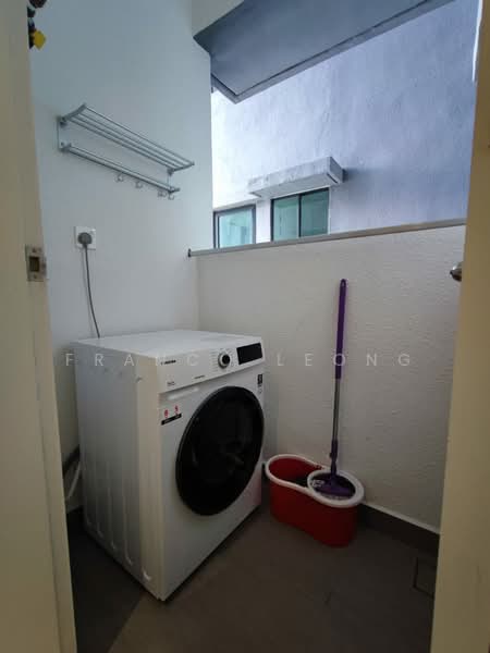 UNIO Residence untuk Untuk Disewa - RM 1,650 /bulan, Apr 2026 - Balcony - PropertyGuru.com.my