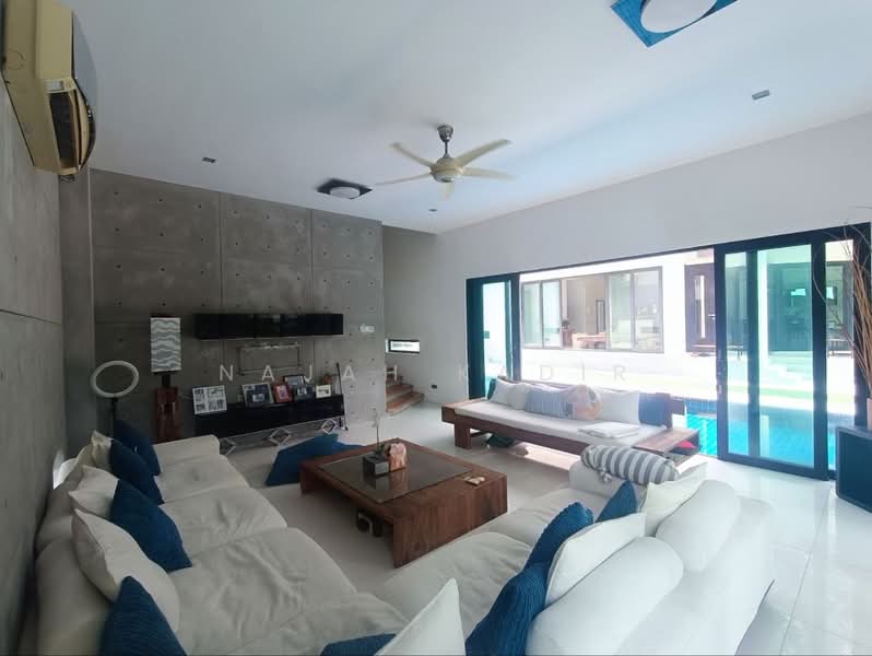 Bungalow for Sale in Cyberjaya (Selangor) - Najah Kadir - Living Room - PropertyGuru.com.my
