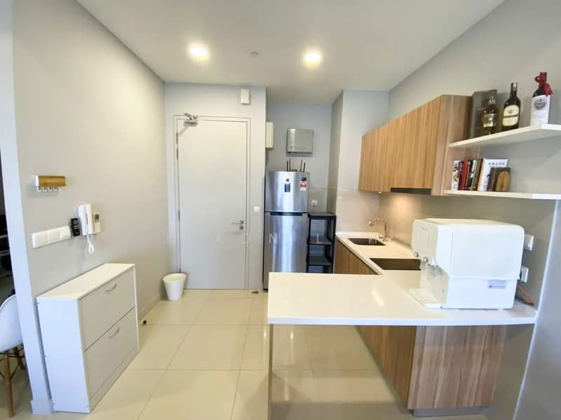 Service Residence for Rent at Tropicana Gardens - Dixon Loh - Kitchen - PropertyGuru.com.my